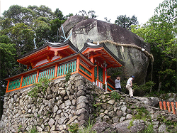 Kamikura-jinja shrine